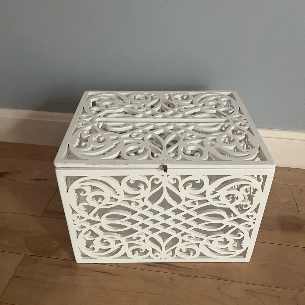 🛑SOLD🛑 Card Box